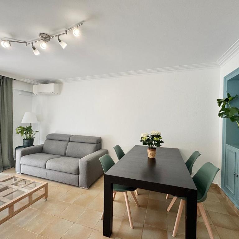 Le Rossini,Spacieux 3 pièces au coeur du centre ville d'Antibes - Appartement 2 Chambres - 16