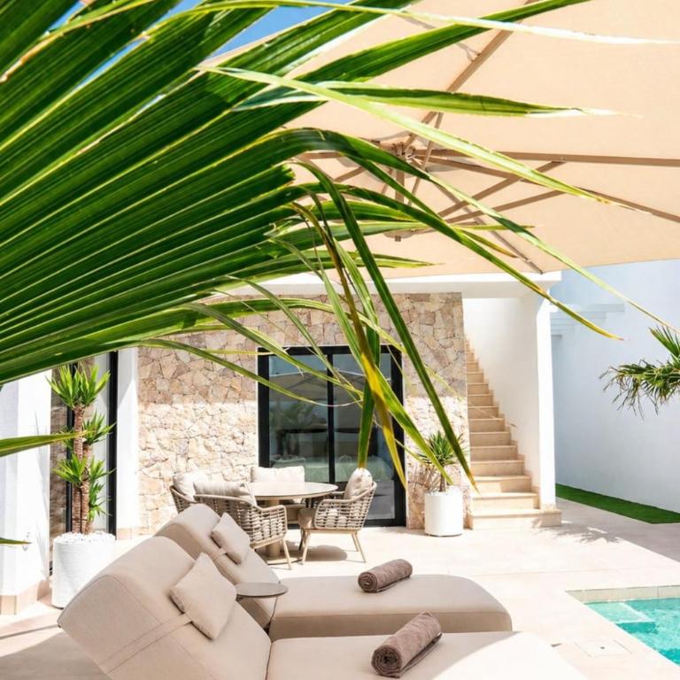 Villa Varo a Modern luxury pool villa with rooftop - Villa de 1 dormitorio - 3