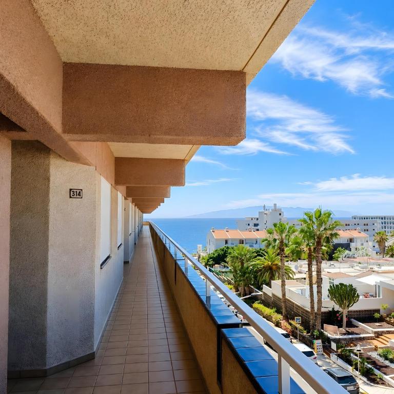 1 Bedroom Apartment Aquaviva - Apartamento Superior de 1 dormitorio con balcón - 9