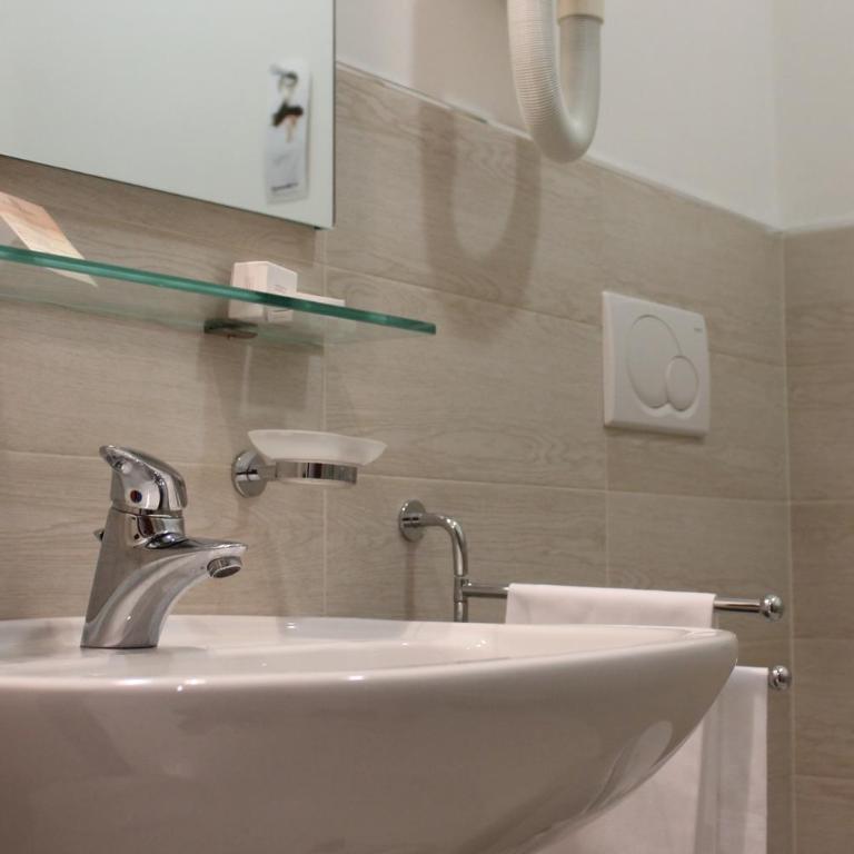 Hotel Majesty Bari - Camera Singola Standard - 1