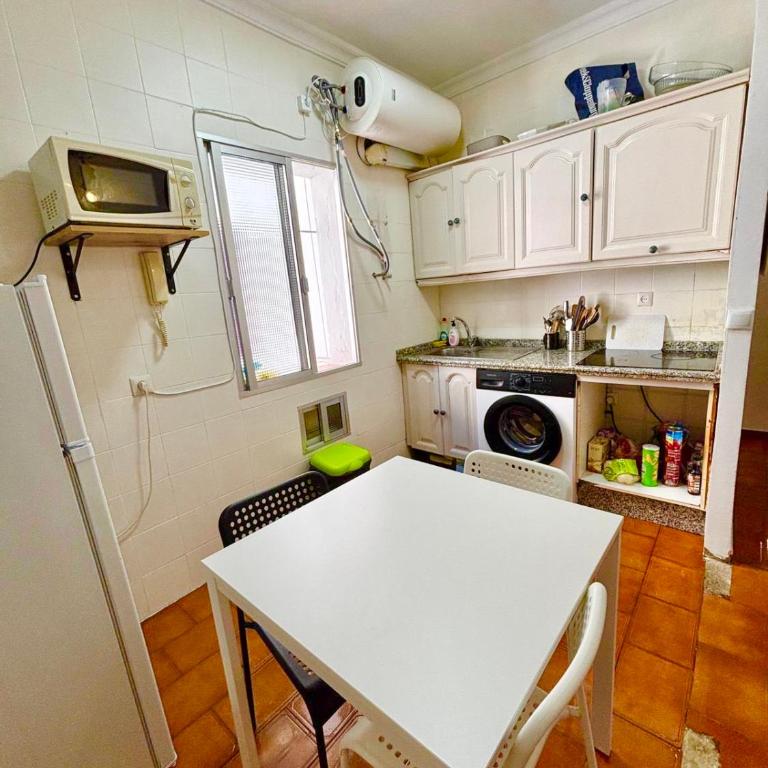 Yañez - 4 Rooms - Apartamento - 28
