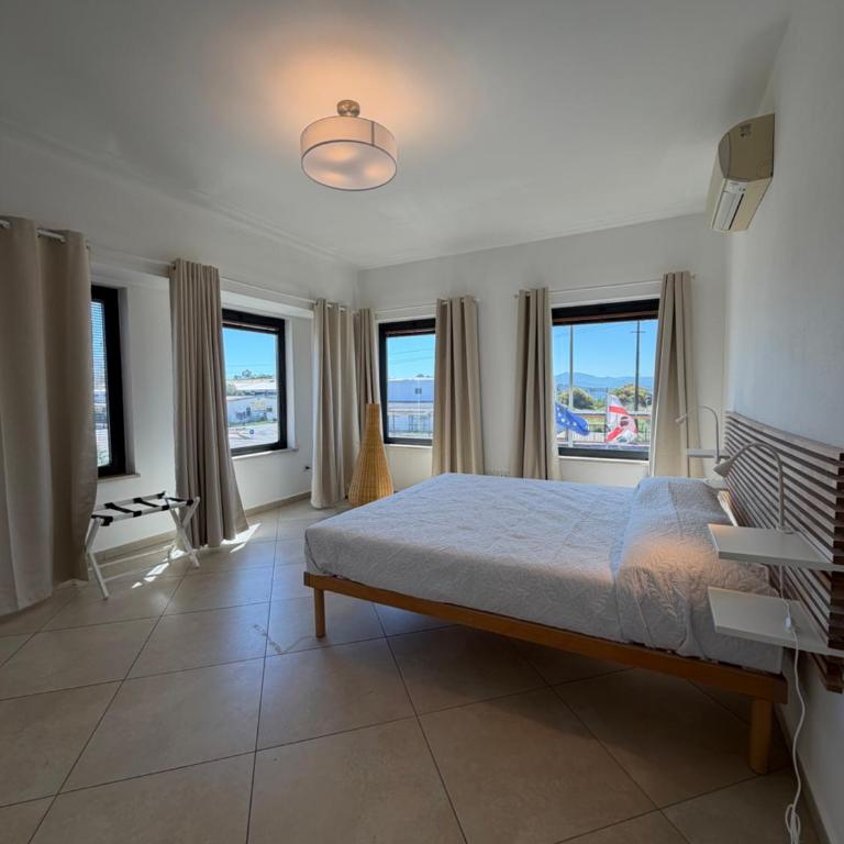 Sardinia Modern A Two-Bedroom, Two-Bathroom Deluxe Apartment - Appartamento con 2 Camere da Letto - 10