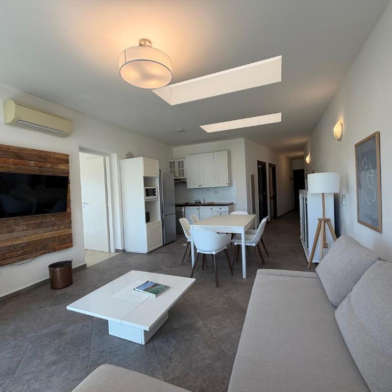 Sardinia Modern A Two-Bedroom, Two-Bathroom Deluxe Apartment - Appartamento con 2 Camere da Letto - 12