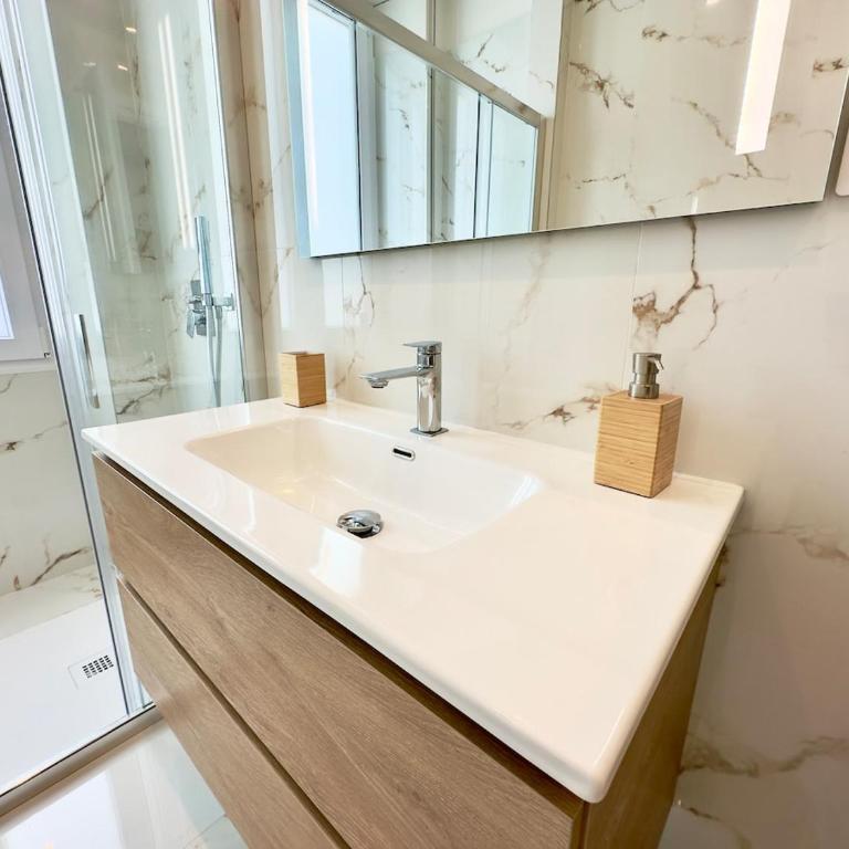 St Peter city center 5 min to Metro A 3bedroom 2bathroom - Appartamento con 3 Camere da Letto - 21