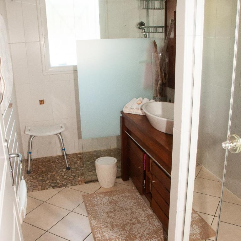 Villa Paloma climatisée, avec piscine au sel - Maison 2 Chambres - 18
