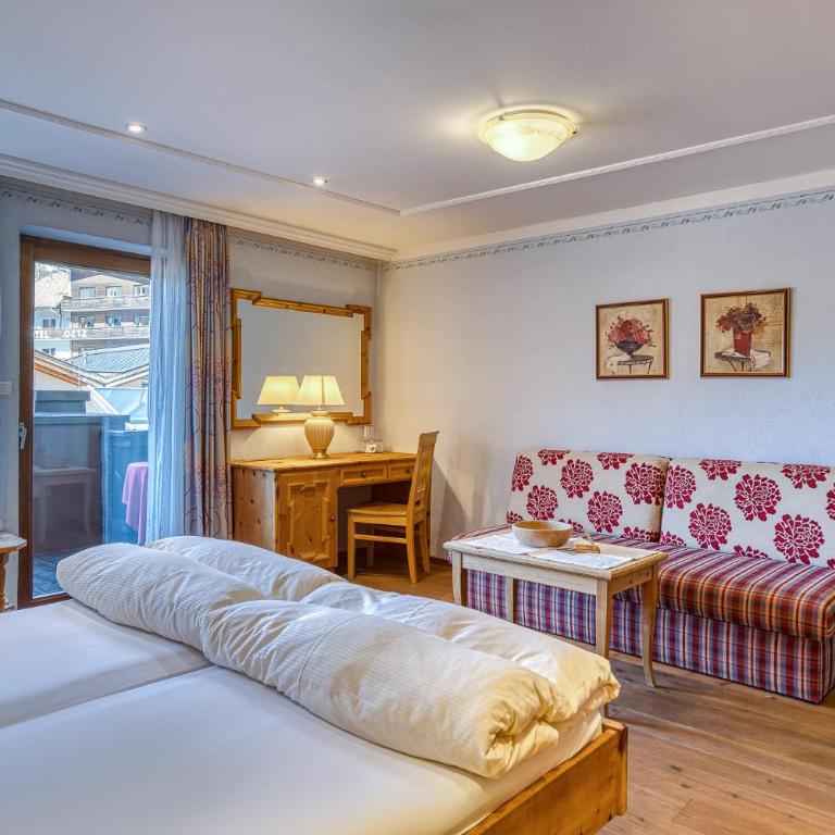 Posthotel Kassl 4-Sterne-Superior - Deluxe Double Room - 4