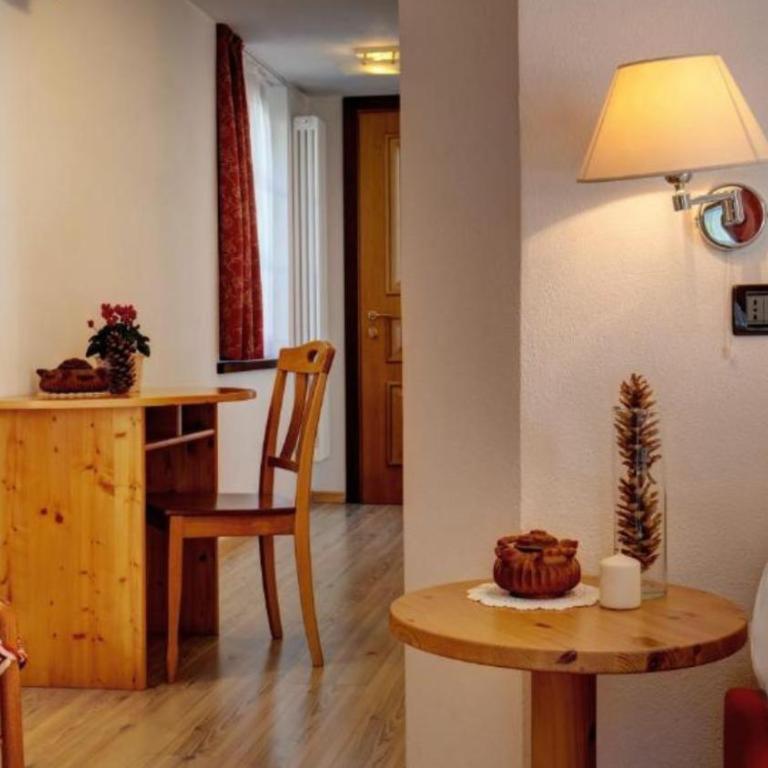 iH Hotels Courmayeur Mont Blanc - Camera Matrimoniale Superior con Accesso Spa - 4