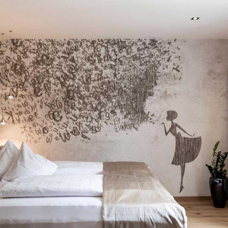 Small & Beautiful Hotel Gnaid - Chambre Double - 4