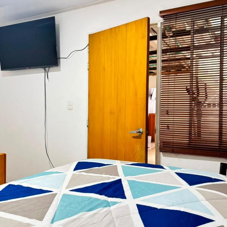 BK Hostel - Habitación Individual Amplia - 7