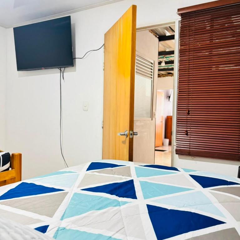 BK Hostel - Habitación Individual Amplia - 8