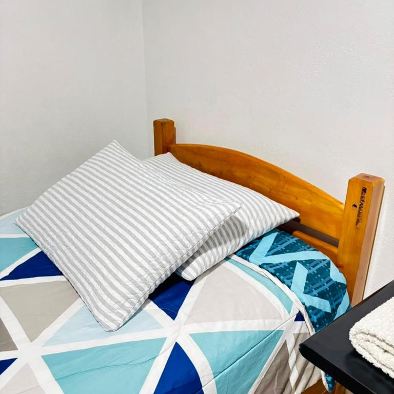 BK Hostel - Habitación Individual Amplia - 11