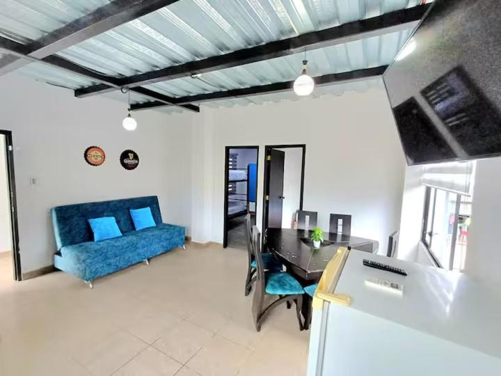 Suites y Departamentos Puerto López - Two-Bedroom Apartment - 6