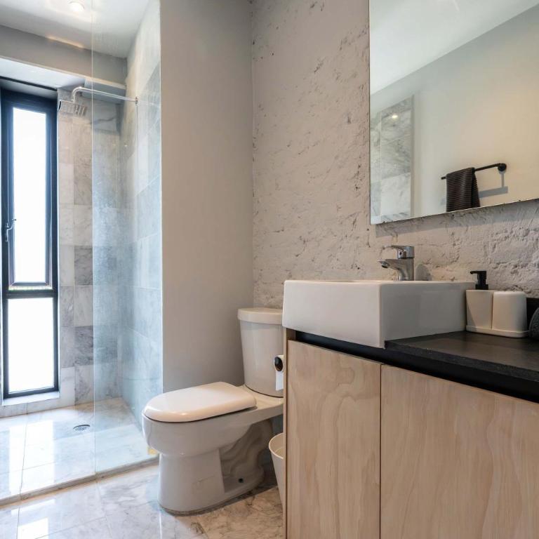 Depa Industrial Patio Interior y Cocina Amplia - Apartment - 20
