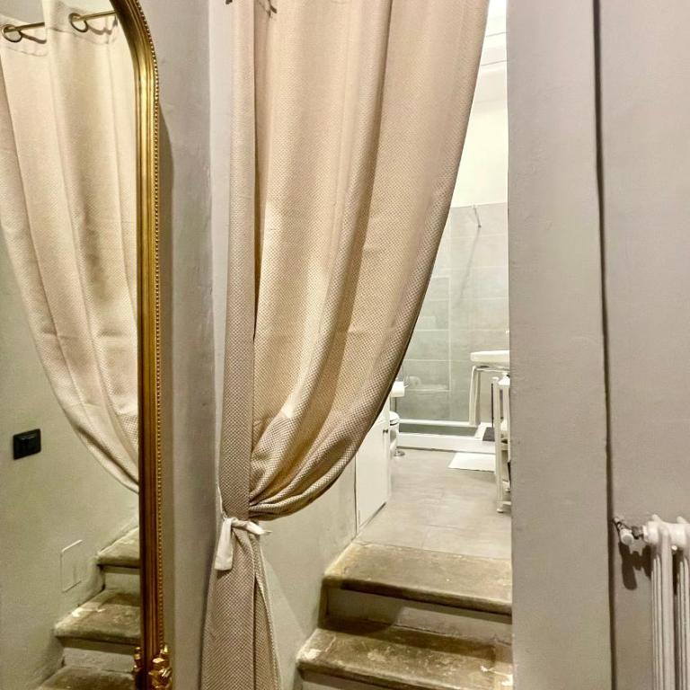 Florence Cozy Retreat - Appartamento con 2 Camere da Letto - 70