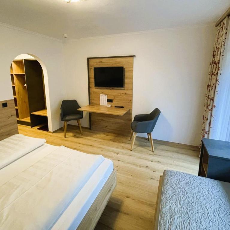 Pension Glockenstuhl - Apartment mit 4 Schlafzimmern (8 Erwachsene) - 10