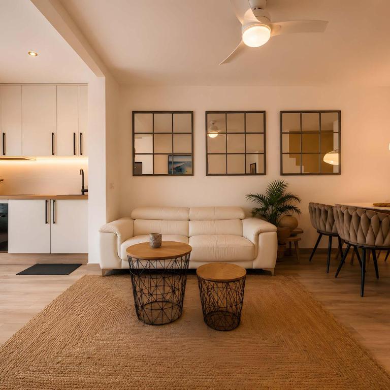 Townhouse Los Arcos Patio Pool Charming - Apartment - 11