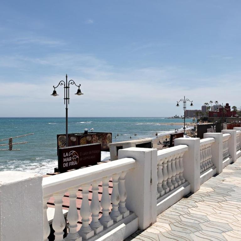 Estudio con vistas a la montaña junto a la playa - Estudio - 22