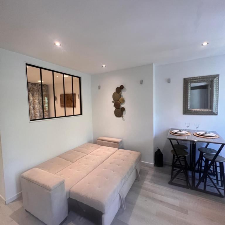 Appartement T2 en plein centre de Fréjus - Apartment mit 1 Schlafzimmer - 6