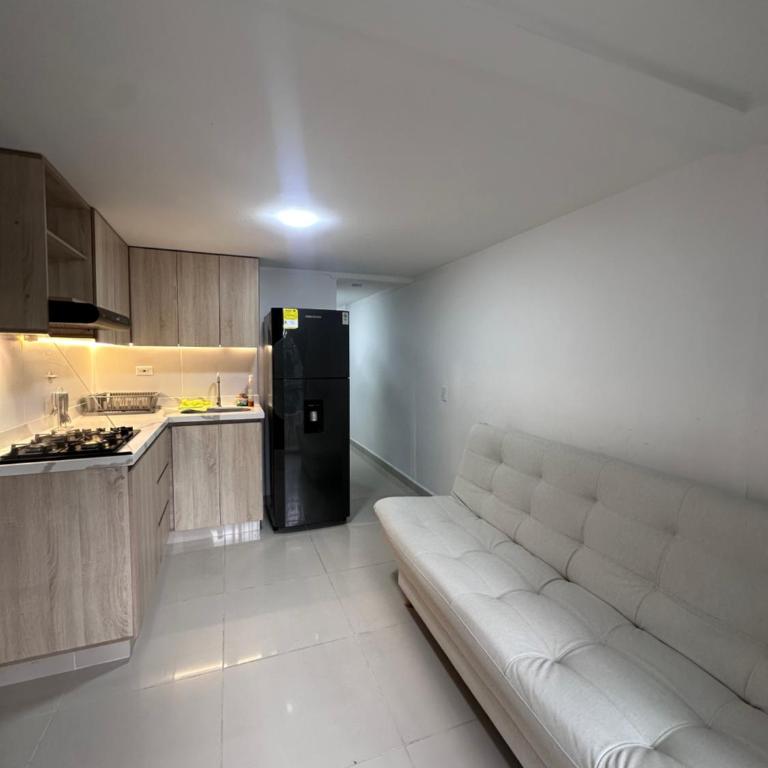 Apartamento laureles estadio 201 ED MILA - Two-Bedroom Apartment - 3