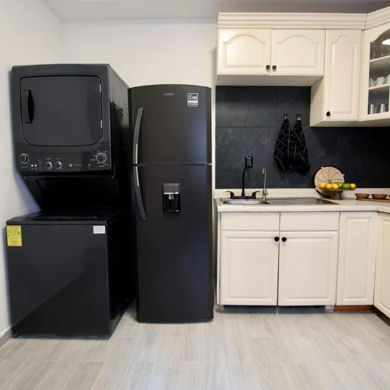 Breathtaking 9 BR Villa HUGE Rooftop w 4 AC Condesa - Villa 1 Chambre - 46