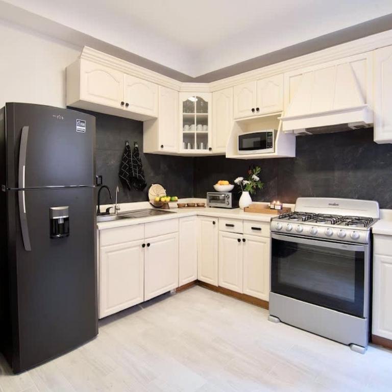 Breathtaking 9 BR Villa HUGE Rooftop w 4 AC Condesa - Villa 1 Chambre - 47