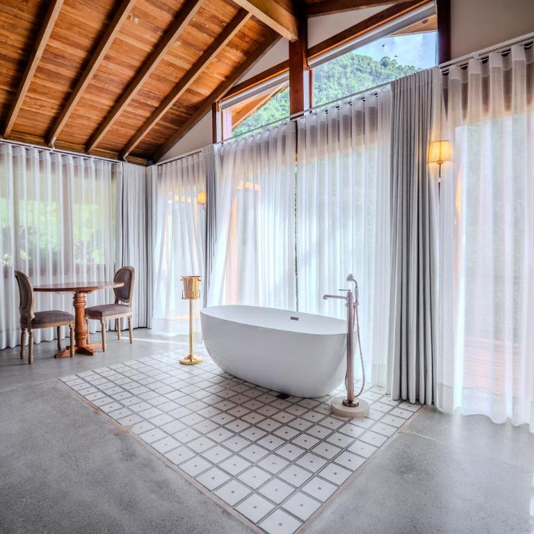 Hacienda La Amalia - Presidential Suite - 16