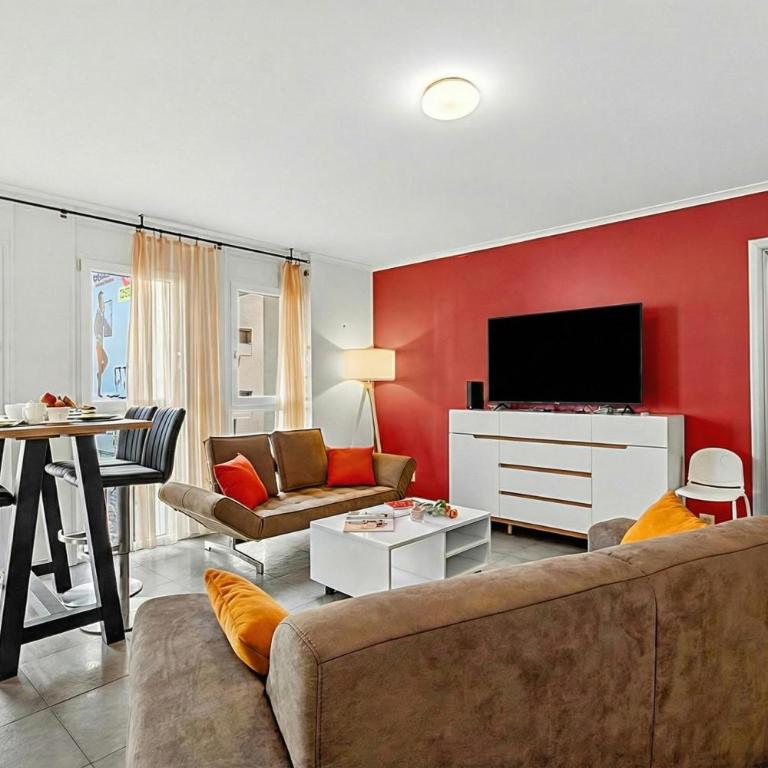 Locarno Centro Apartment 2BR with Private Garage - Happy Rentals - Apartamento con balcón - 3