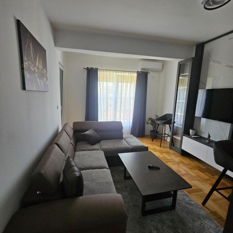 Azure Coast - One-Bedroom Apartment - 16