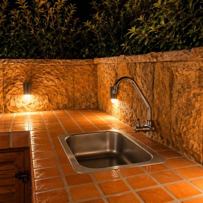 Cabaña familiar con 3 dormitorios y baños privados - Three-Bedroom Vacation Home - 22