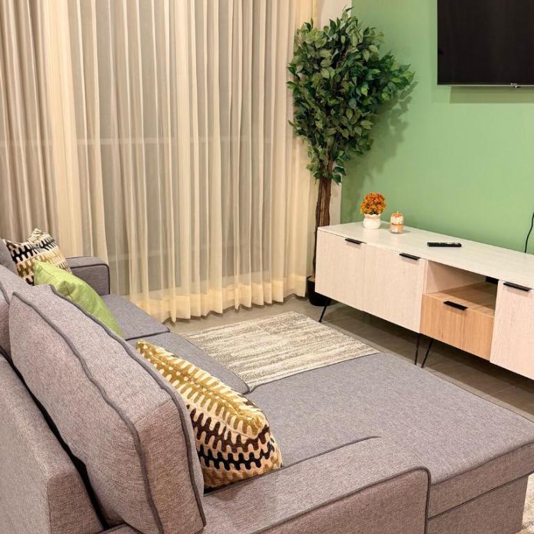 Luxury River Samborondón - Two-Bedroom Deluxe Apartment with Balcony - 5