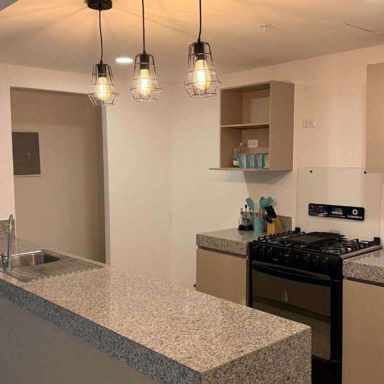Luxury River Samborondón - Two-Bedroom Deluxe Apartment with Balcony - 7