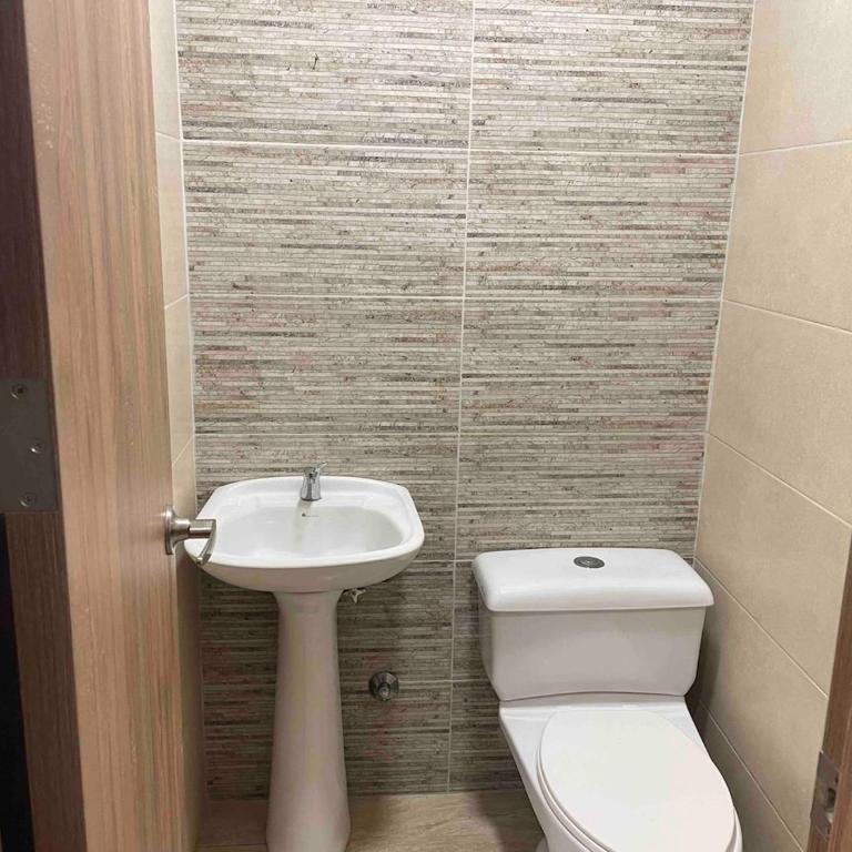 Luxury apartment in the safest area of Guayaquil - Three-Bedroom Deluxe Apartment - 13