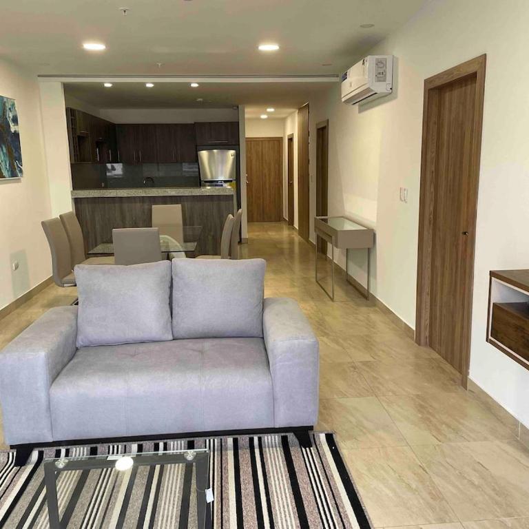 Luxury apartment in the safest area of Guayaquil - Three-Bedroom Deluxe Apartment - 17
