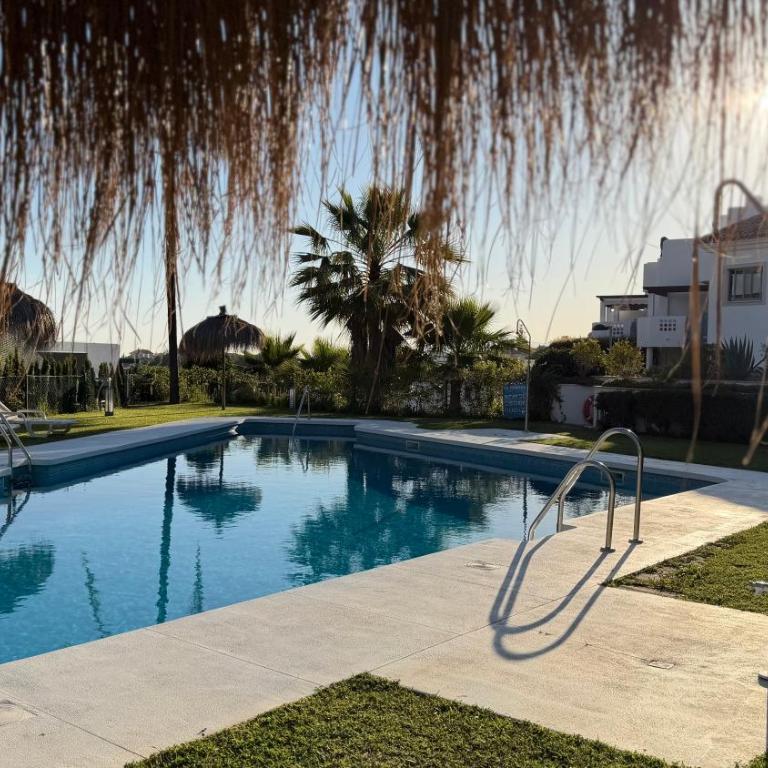 Casa de la Alegria, 3-bedroom house near Cabopino Beach & Golf, Marbella - Townhouse mit 3 Schlafzimmern - 27