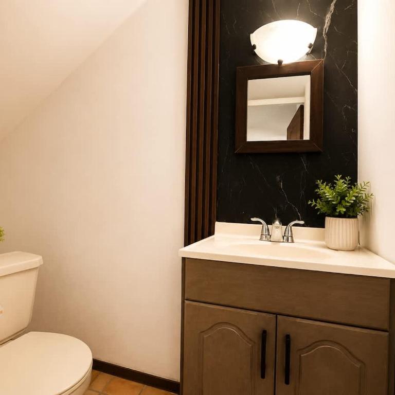 Hermosa Casa 3Px Ac Cerca del tec de Mty Wifi - Apartamento - 25