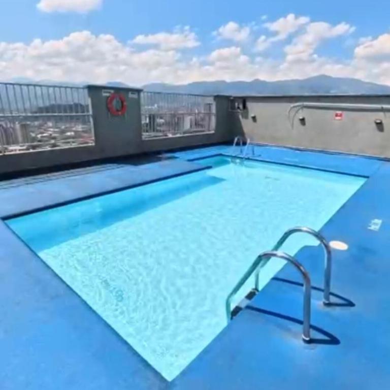 Wonderful apartment in the heart of Medellín - Two-Bedroom Apartment - 8