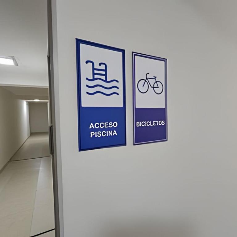 AR APT en Barrio Histórico cerca de Metro en Cumming - Apartamento de 2 dormitorios - 40