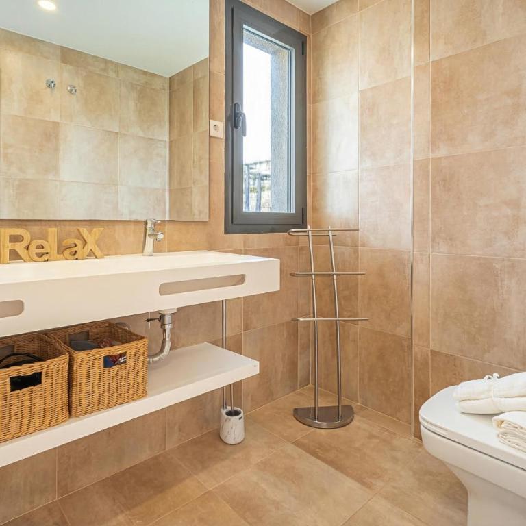Door To The Sun Estepona - Happy Rentals - Apartamento Deluxe - 24