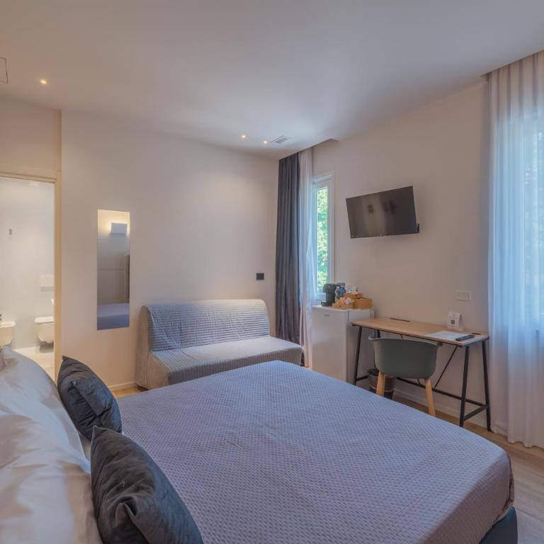 Dimora in Prato - Double Room with Private Bathroom - 26