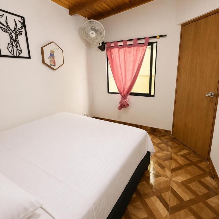 Aparta Suites Torre de Prado 502 Apartamento para 5 Personas - Two-Bedroom Family Apartment - 13