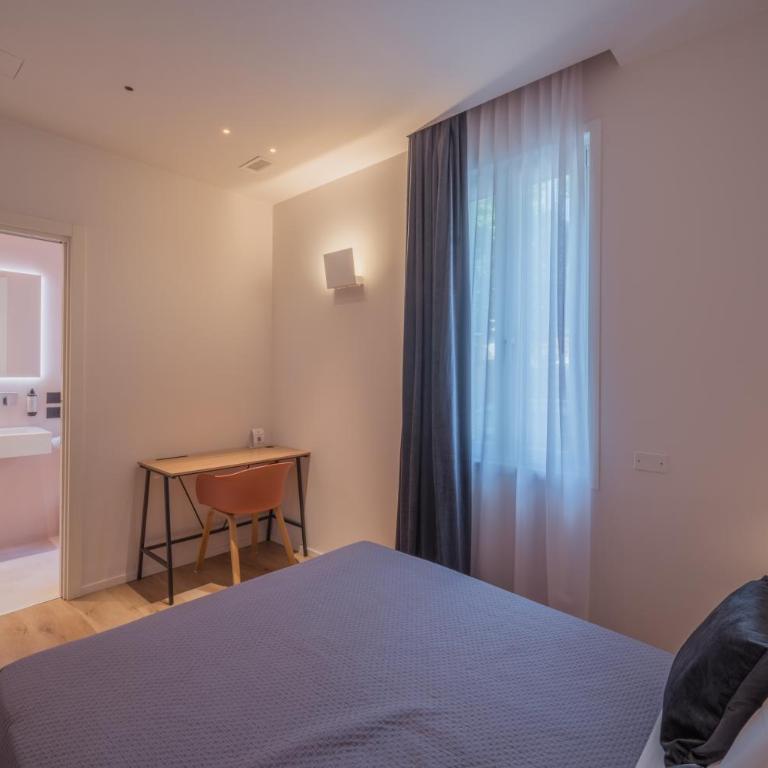 Dimora in Prato - Double Room with Private Bathroom - 24