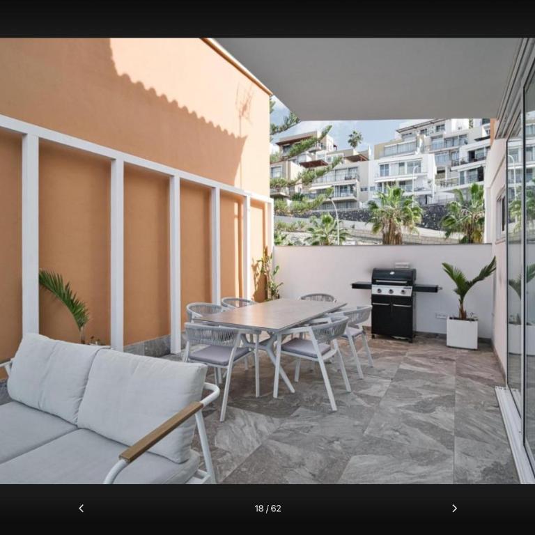 Ocean View Villa San Eugenio - Private Jacuzzi - Villa - 3