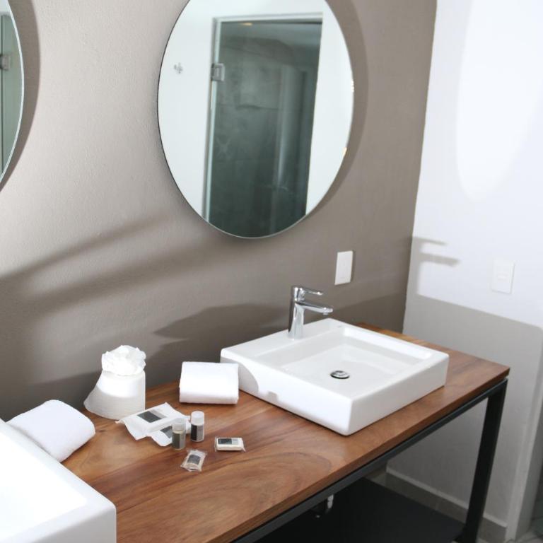 Hotel Boutique Abad - Suite Doble Deluxe - Cama grande - 8