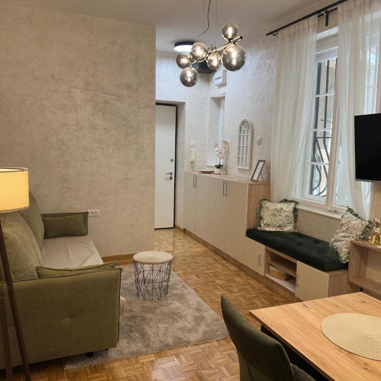 Apartment Lola - One-Bedroom Apartment - 4