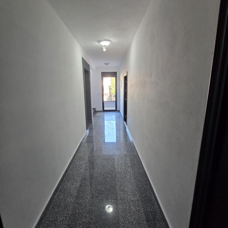 Arumba - One-Bedroom Apartment - 4