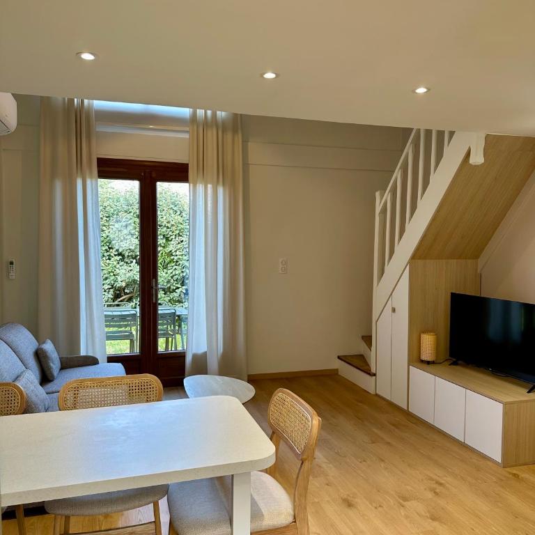 Maison avec jardin - Plage à 500m - Clim - Parking - One-Bedroom House - 13