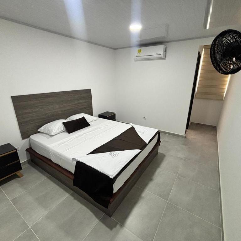 Hotel Logistico - Double Room - 2