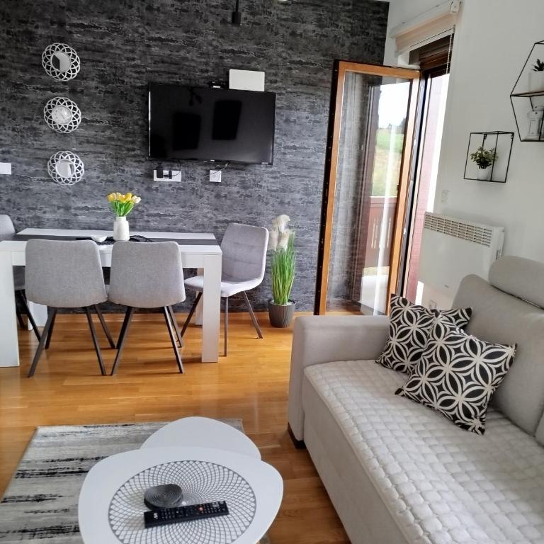 Apartman Vukovic & SPA - One-Bedroom Apartment - 9