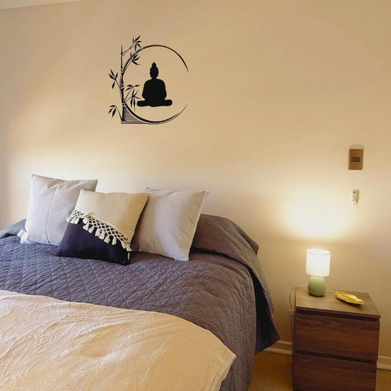Acogedor y luminoso depto cerca de mall Trébol - Apartamento de 2 dormitorios - 4