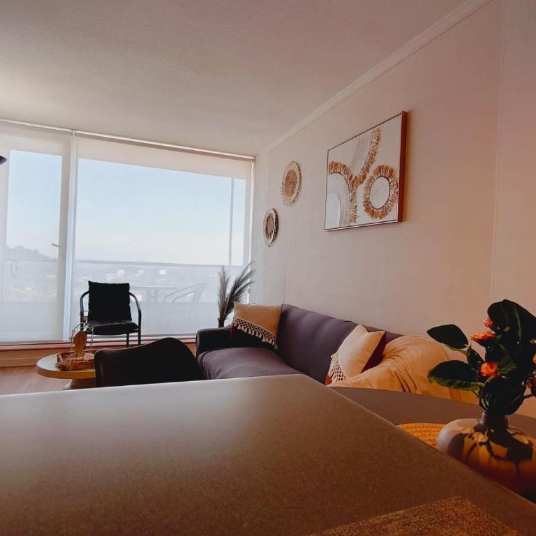 Acogedor y luminoso depto cerca de mall Trébol - Apartamento de 2 dormitorios - 20